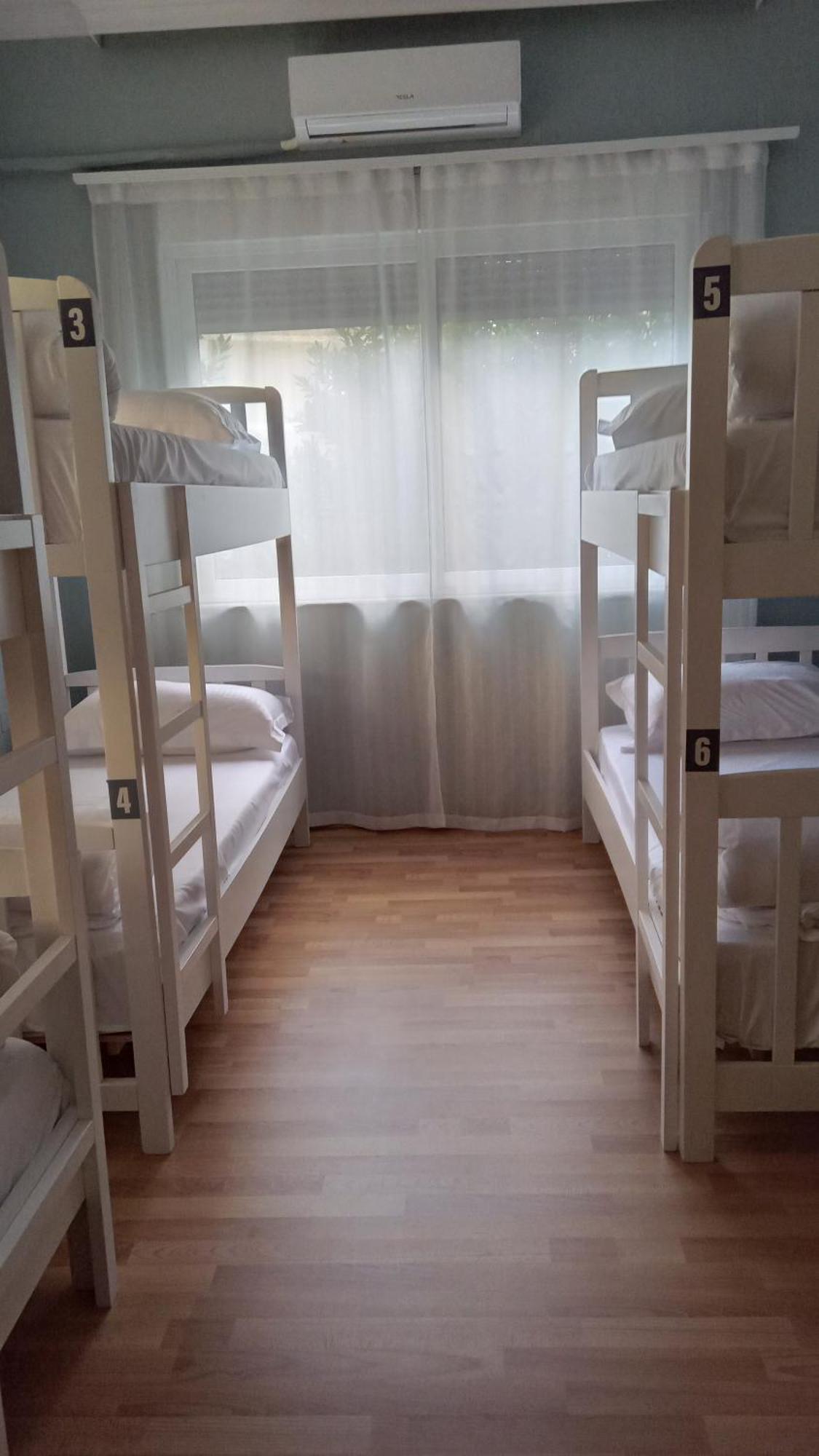 Mandarine Hostel Tirana Exteriör bild